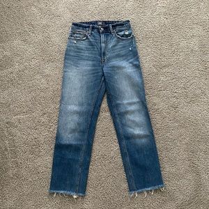 Abercrombie Ankle Straight Jeans